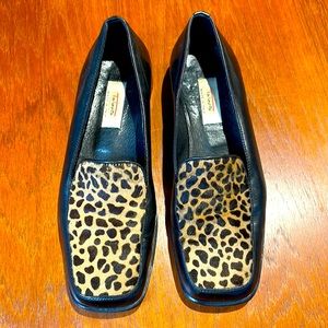 Talbots vintage loafers animal print cheetah print leather fur size 6